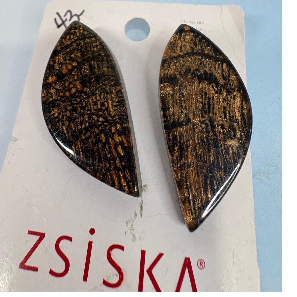 Zsiska Gold and Black Resin Statement Stud Earrings Asymmetrical Leaf Design